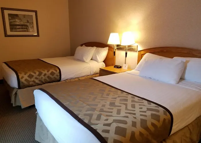 Rivertree Inn & Suites